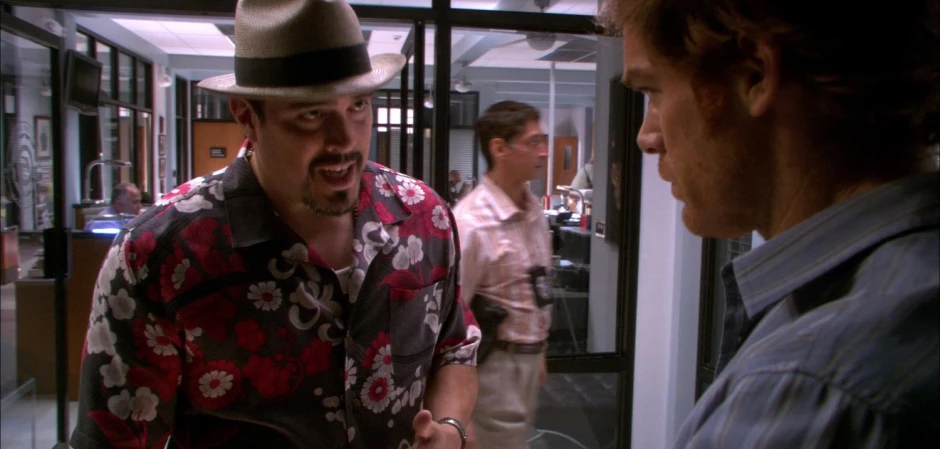 Кадры Декстер 2 сезон 10 эпизод