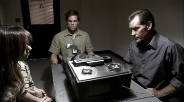 Кадры Декстер 2 сезон 5 эпизод