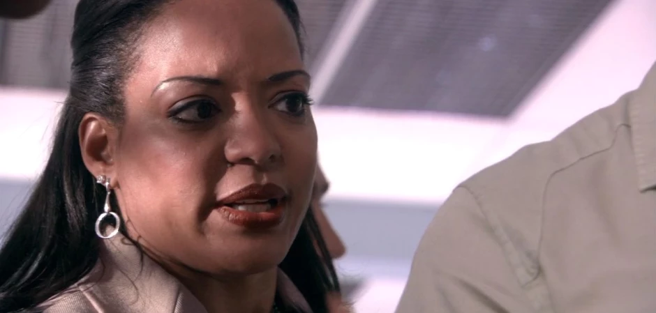 Кадры Декстер 1 сезон 10 эпизод